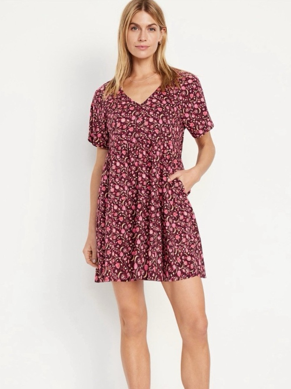 Old Navy V-Neck Mini Swing Dress in Burgundy Paisley